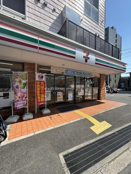 渡辺ビル(セブンイレブン大阪海老江2丁目店)