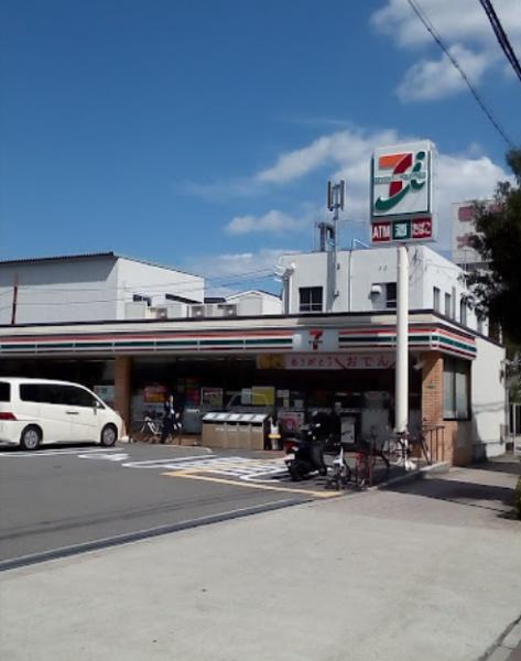 プレサンス新大阪イオリア(セブン-イレブン大阪東三国2丁目店)