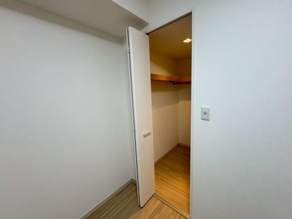 キングスクエアランドレックスC棟