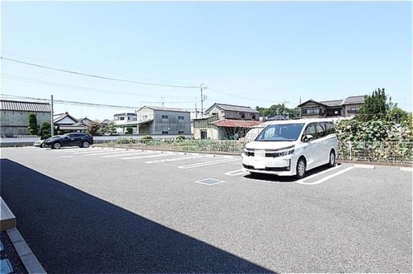 すずの木アパートメント
