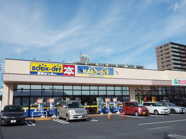 サーパス今泉ブライトシティ(ブックオフ宇都宮今泉店)