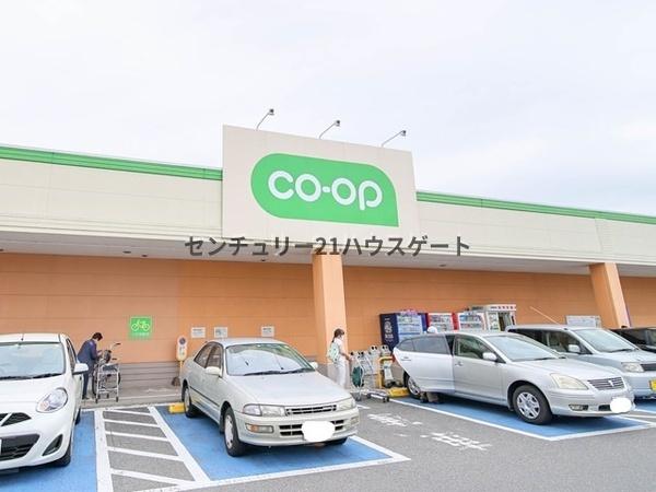 レナジア越戸(コープ越戸店)
