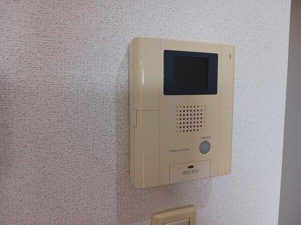 プラシード　U・I