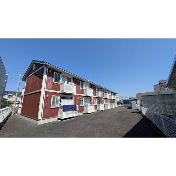 LivelyCourt