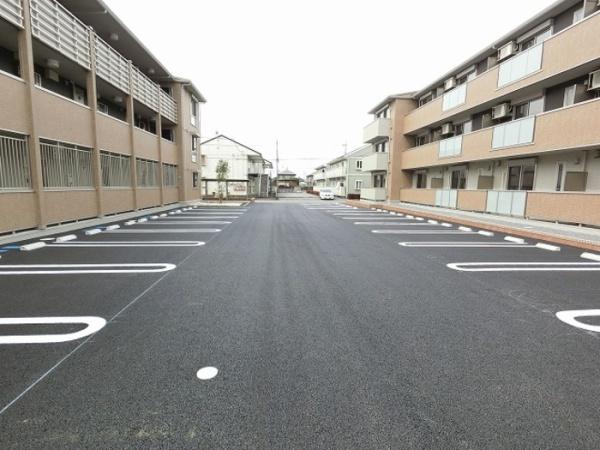ラ・サンテ　Ａ