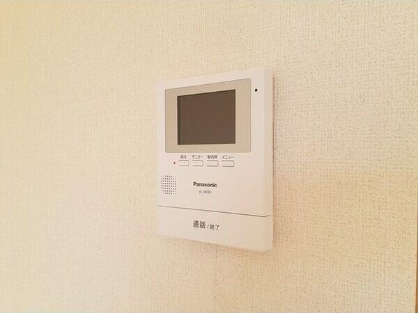 ラフィーネD