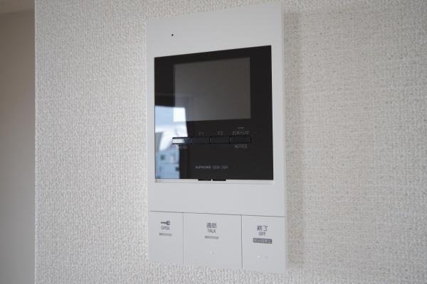 グランバロン　イースト