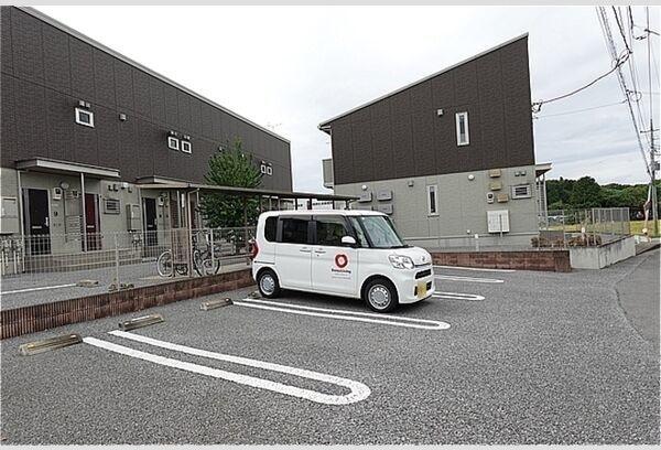 クローバーコート　B