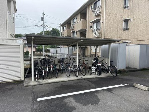 プールラヴィ　Ａ