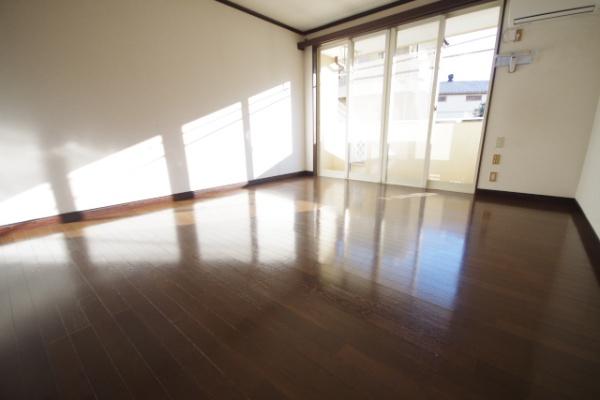 小川ハイツ6号棟