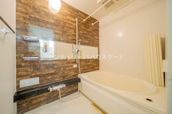 クレストクレール