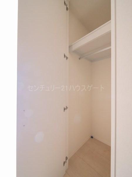 クレストコート