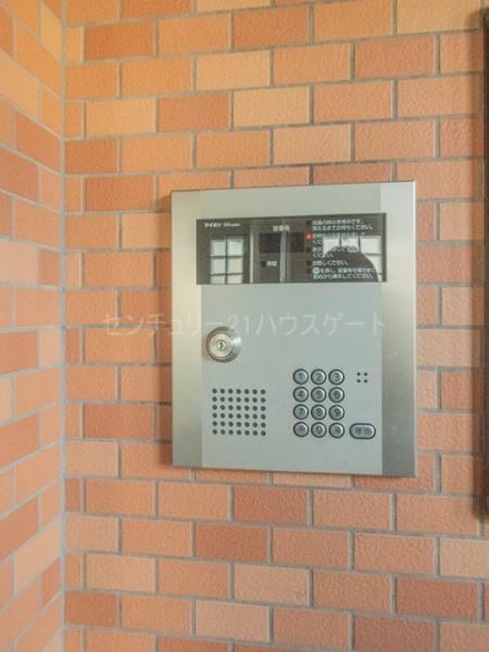 ファーストアベニュー