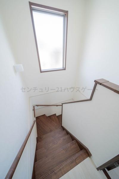 ゼフィール　E