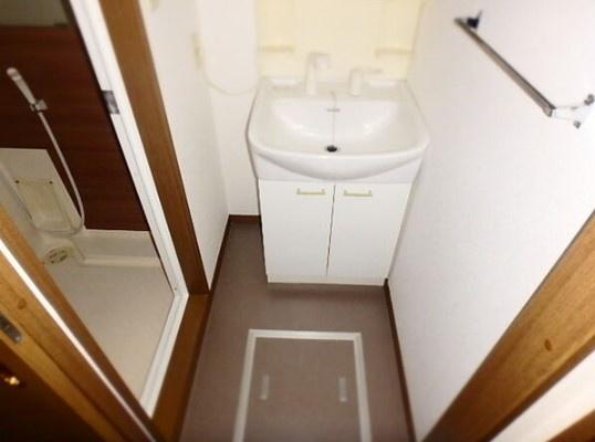 コートビレッジ駅前通り