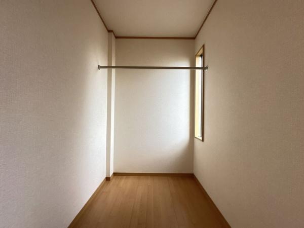 リースランドテクノ　Ｆ