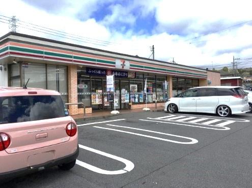プチフルールⅢ(セブン-イレブン宇都宮上戸祭南店)