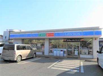 CASA BELLA BLANCA(ローソン宇都宮春日町店)