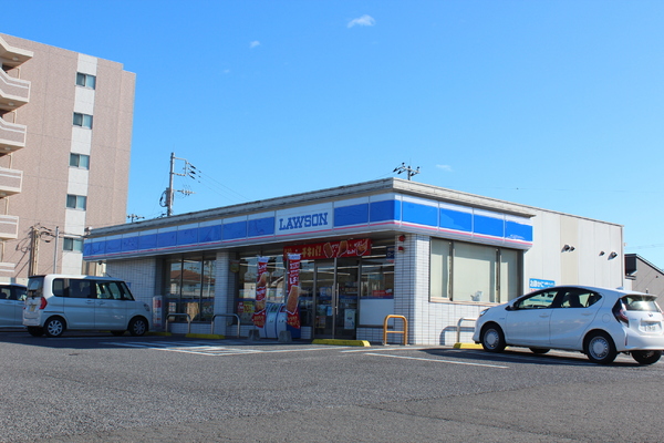 グラード(ローソン宇都宮テクノポリスセンター店)