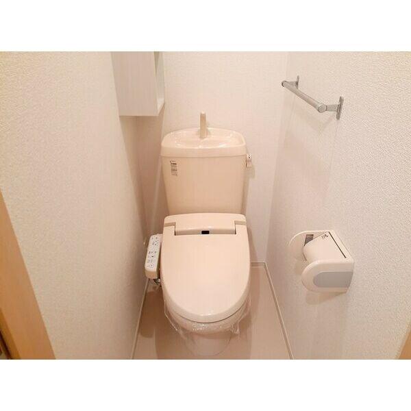 メゾン　オーブＡ