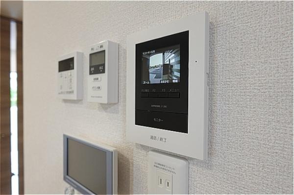 カローレ駒生
