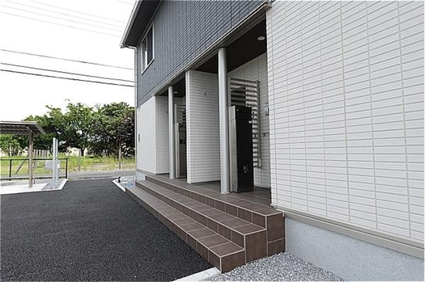 カローレ駒生