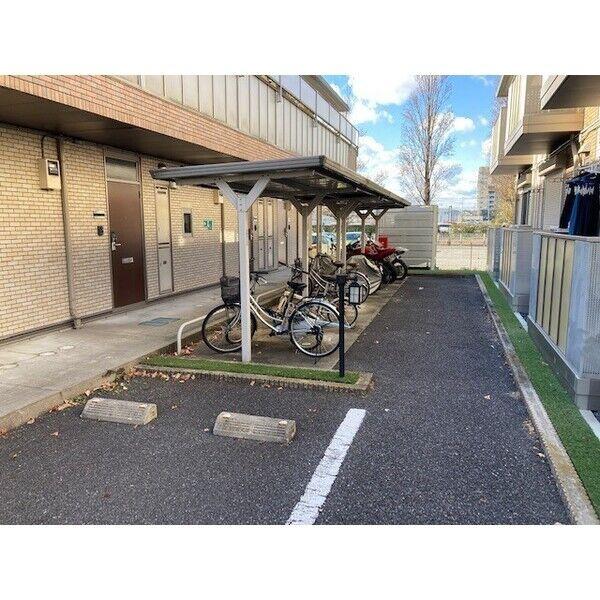 ADESSO(アデッソ)　B棟