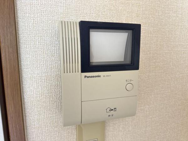 グリシーヌ・ミワ