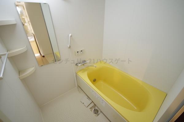 モアクレドール