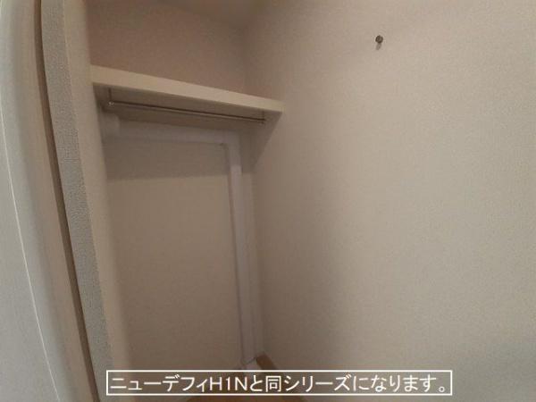 シャルム