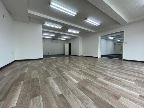 日総ビル