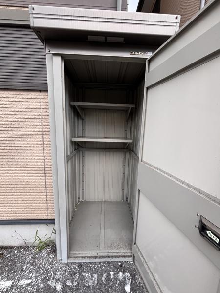 NADIA戸祭　A棟