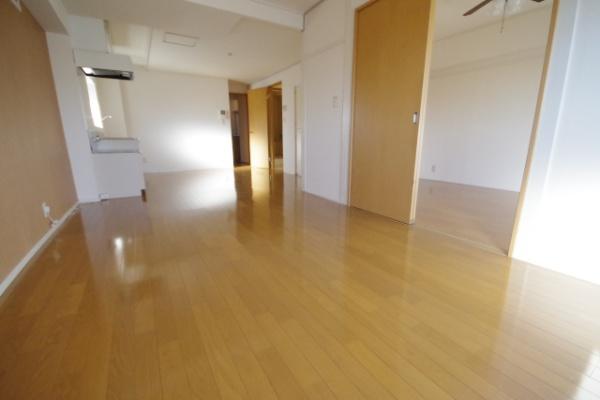 あさひレジデンス三番館