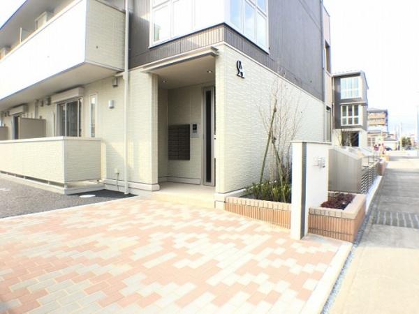 ラ・サンテ　Ａ