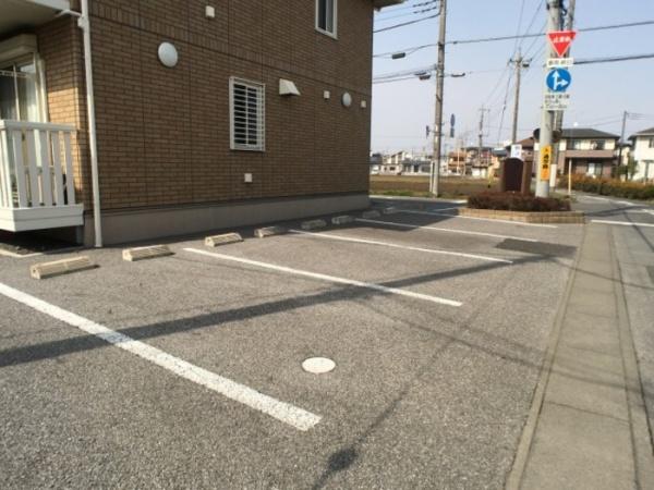 イーストヒルズ　八番館