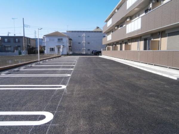 GRANDFORTCHOEI(駐車場)