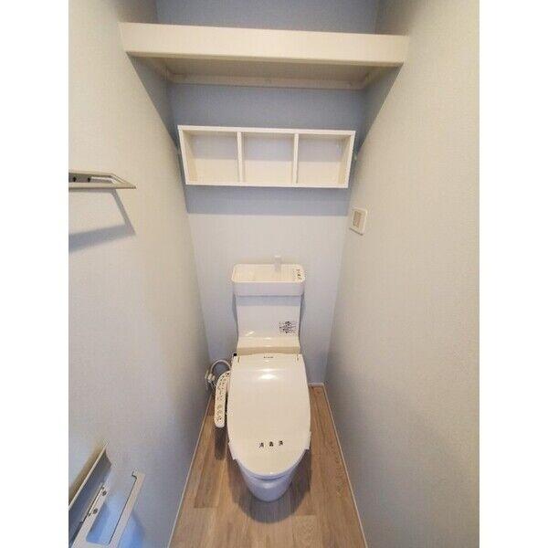 ブランクロスVII(トイレ)