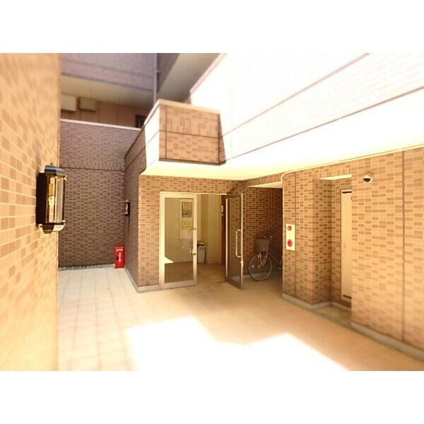 ジュエルコート(玄関)