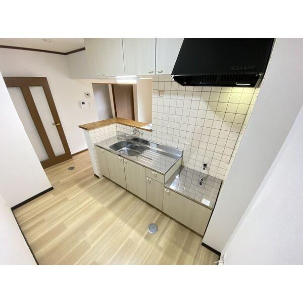 サンツヤマモトA