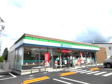 アルファレジデンスイースト(ファミリーマート宇都宮今泉新町店)