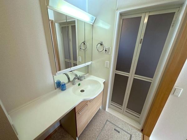 フォーゲルテラスブラウⅠ(洗面台・洗面所)