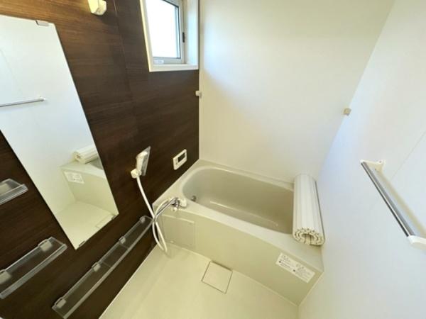 フォーゲルテラスブラウⅠ(バス)