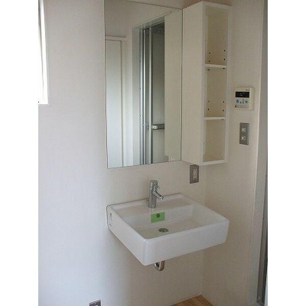 ミヤハラ・アパートメント