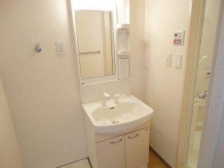 ルミエールユウ