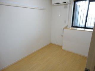 ルミエールユウ