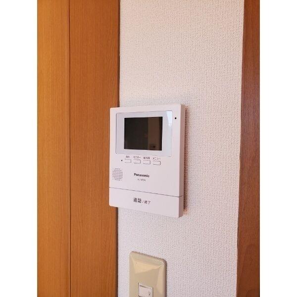 ソレアードB（平出町）