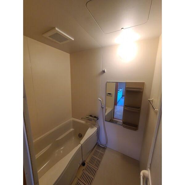 三向ハイツ元今泉