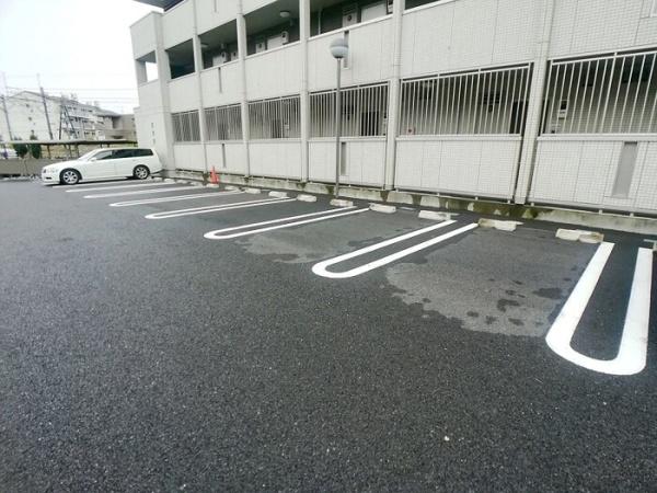 クレストコート　Ｂ