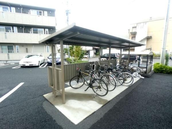 クレストコート　Ｂ