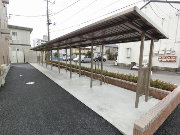 ラ・サンテ　Ａ